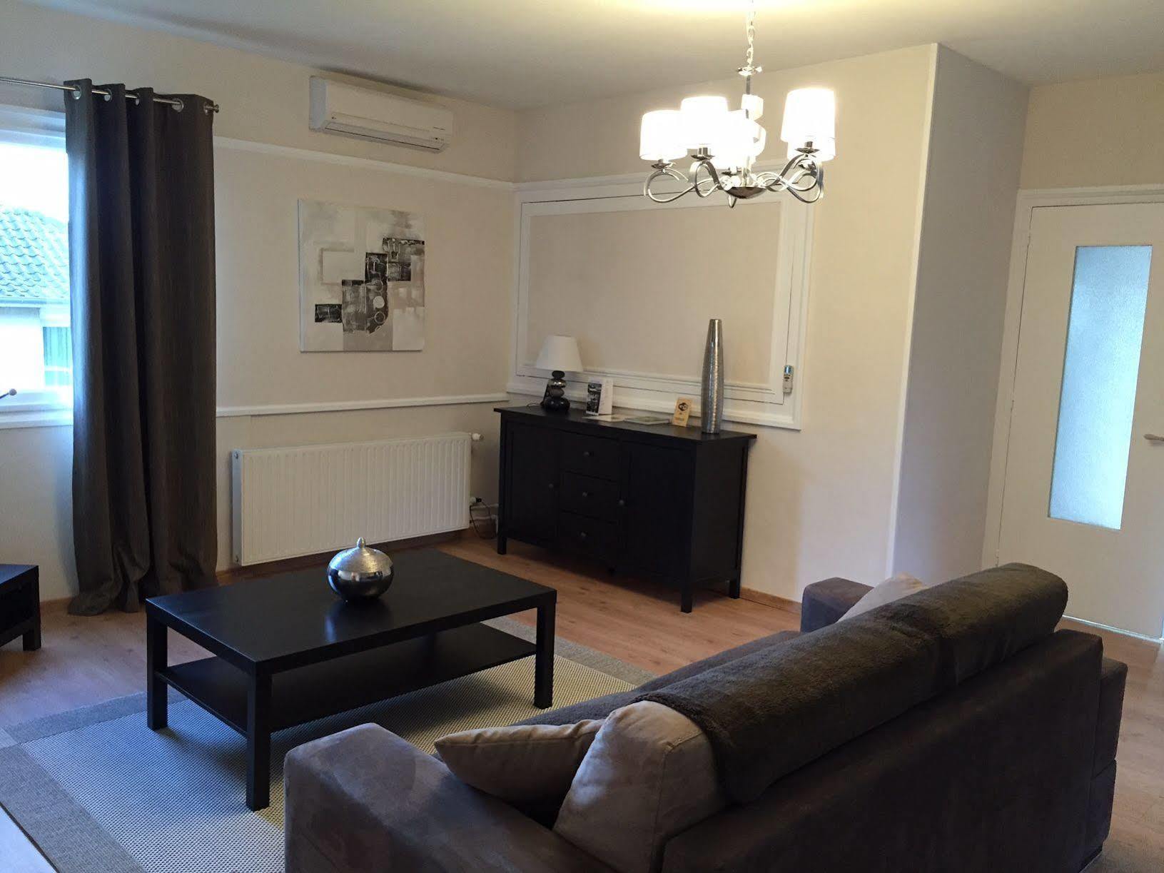 Logis Hotel Le Petit Casset 라부와세 외부 사진